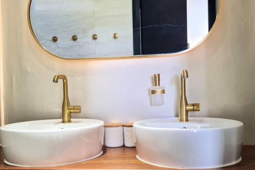 Boutique Appartment 4P With Private Pool, Near Jan Thiel & Mambo Beach Willemstad Ngoại thất bức ảnh