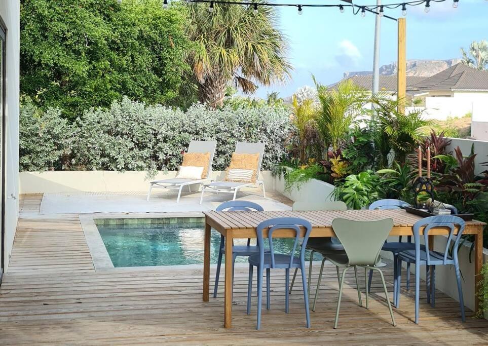 Boutique Appartment 4P With Private Pool, Near Jan Thiel & Mambo Beach Willemstad Ngoại thất bức ảnh